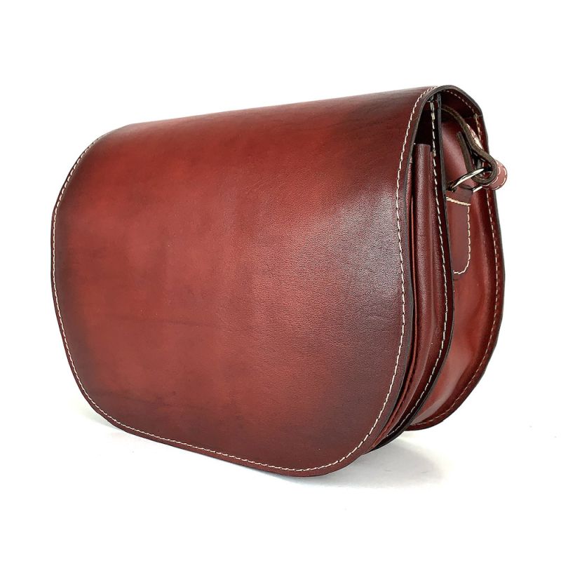 Bordová kožená kabelka, ručne tieňovaná, uzatváranie - skrytý magnet