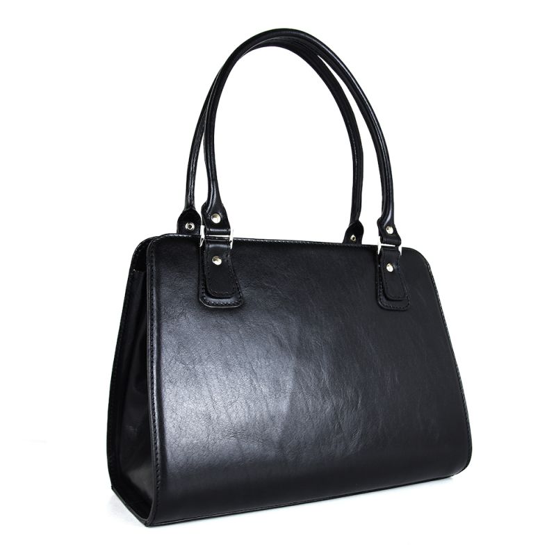 Módna kožená kabelka 8614 v čiernej farbe