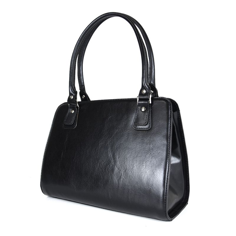 Módna kožená kabelka 8614 v čiernej farbe