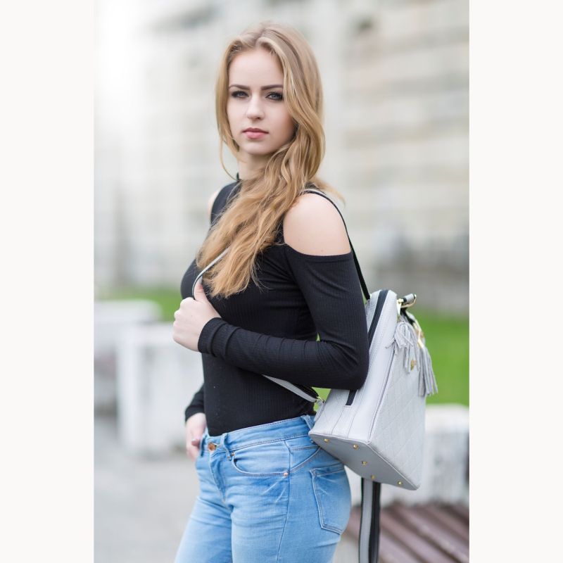 Luxusný kožený ruksak z pravej hovädzej kože č.8668 v šedej farbe