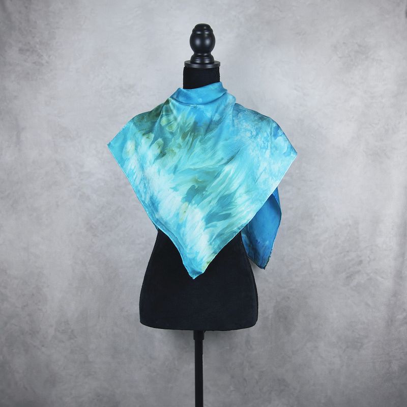 Luxusná hodvábna šatka LIMITED_337, Vyrobená na Slovensku, 90 x 90cm