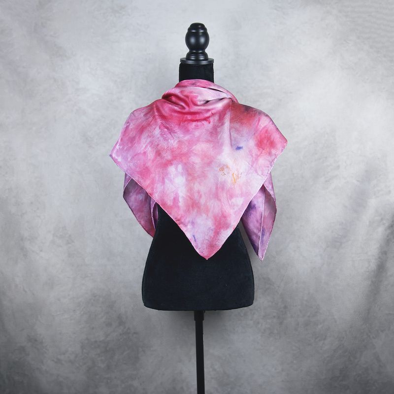 Luxusná hodvábna šatka LIMITED_359, ručne maľovaná, 90 x 90cm