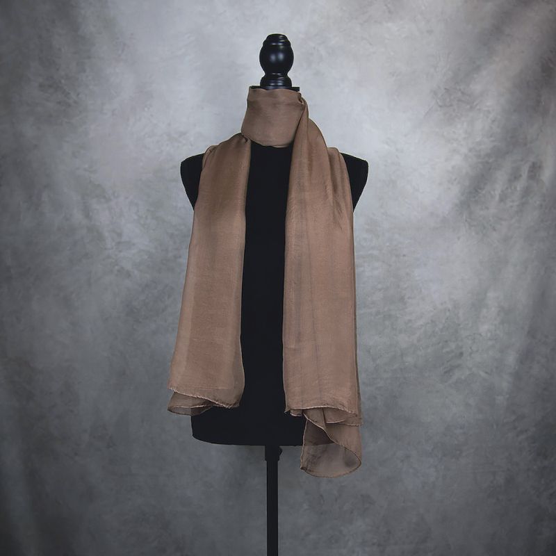 Luxusný hodvábny šál HNEDÝ 180 x 110cm, Ručná výroba na Slovensku