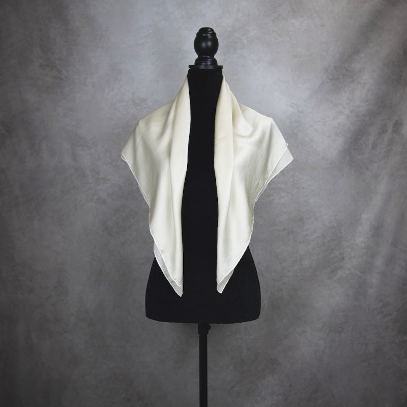 Hodvábna šatka BÉŽOVÁ, 90 x 90cm