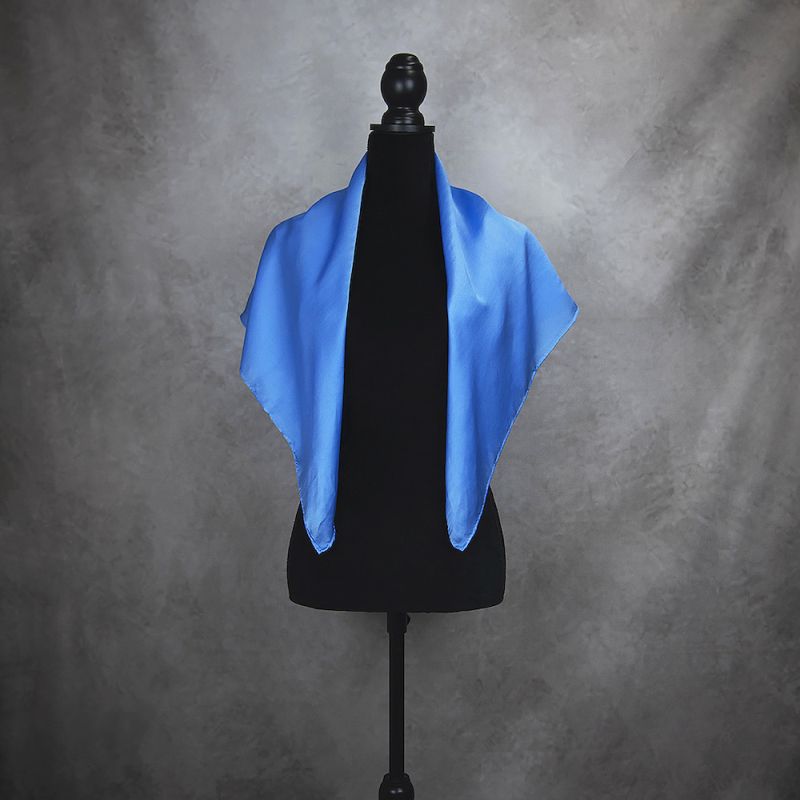 Hodvábna šatka SVETLO MODRÁ 90 x 90cm