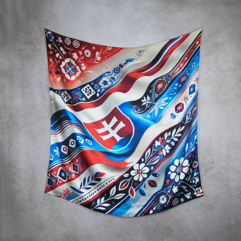 Módna hodvábna šatka SLOVENSKÁ VLAJKA, 90 x 90cm, MADE IN SLOVAKIA