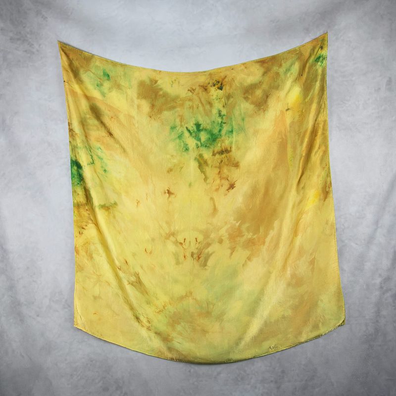 Luxusná hodvábna šatka LIMITED_320, Vyrobená na Slovensku, 90x90cm