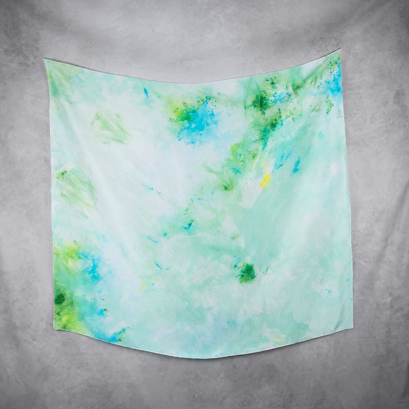 Hodvábna šatka VZOR_67, 90x80cm, Made in Slovakia