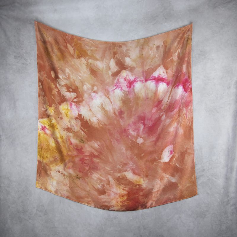 Luxusná hodvábna šatka LIMITED_328, Vyrobená na Slovensku, 90 x 90cm