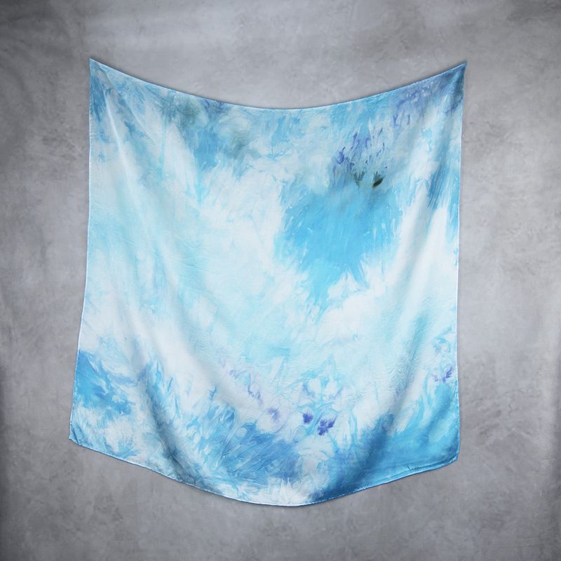 Luxusná hodvábna šatka LIMITED_335, Vyrobená na Slovensku, 90 x 90cm