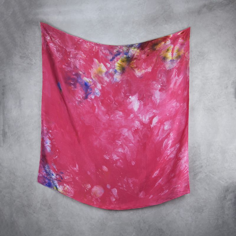 Luxusná hodvábna šatka LIMITED_344, Vyrobená na Slovensku, 90 x 90cm