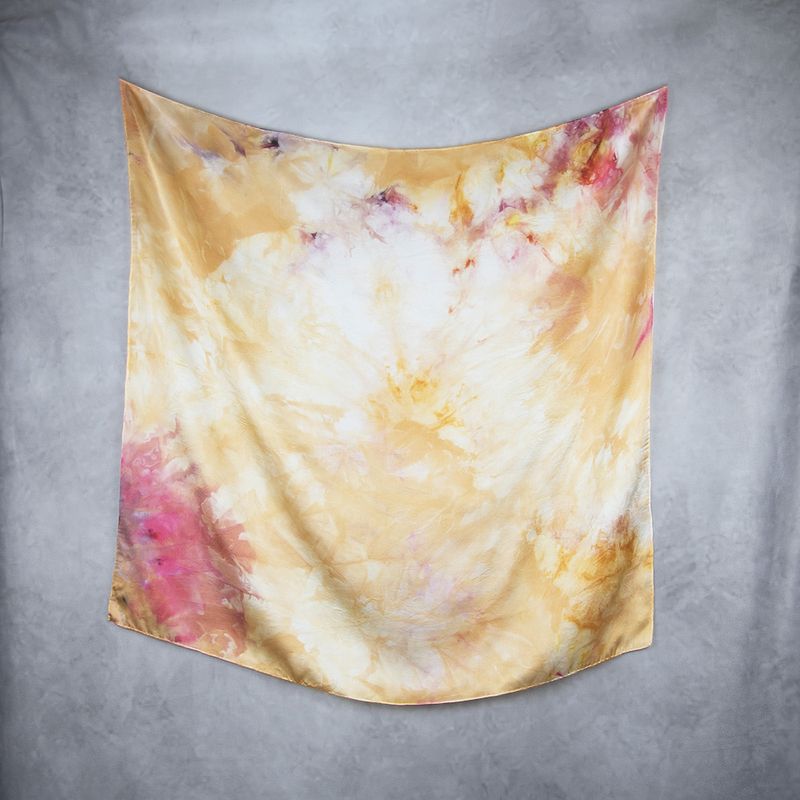 Luxusná hodvábna šatka LIMITED_355, Vyrobená na Slovensku, 90 x 90cm
