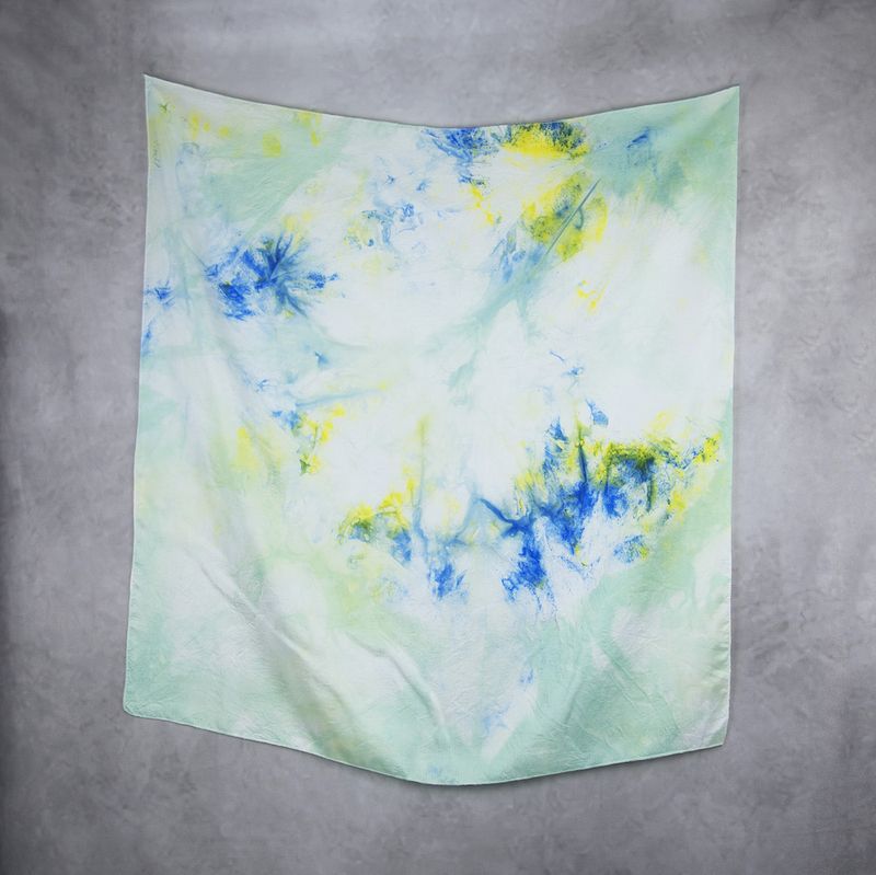 Hodvábna šatka VZOR_94, 85 x 90cm, Made in Slovakia