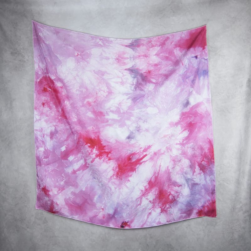 Hodvábna šatka VZOR_101, 85 x 90cm, Made in Slovakia