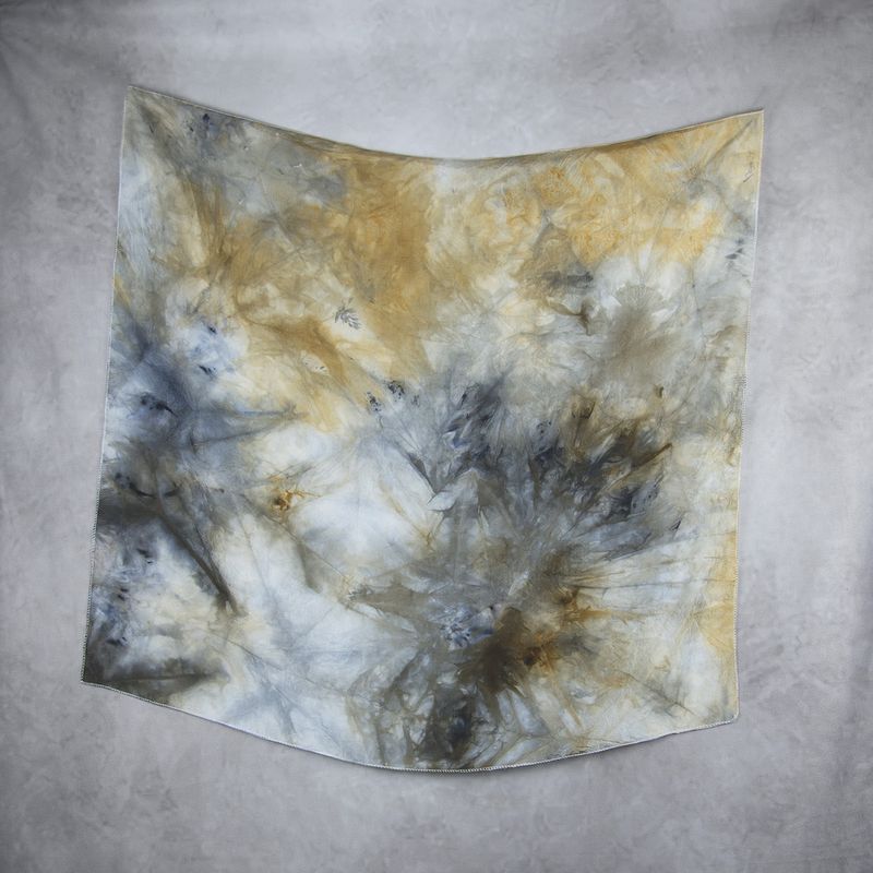 Hodvábna šatka VZOR_93, 80 x 90cm, Made in Slovakia