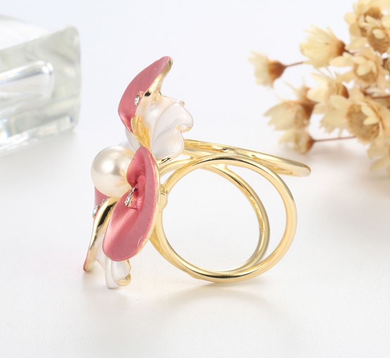 Elegantná ozdobná brošňa pre šatky v tvare ružového kvetu