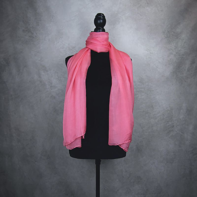 Luxusný hodvábny šál LOSOSOVÝ 180 x 110cm, Ručná výroba na Slovensku