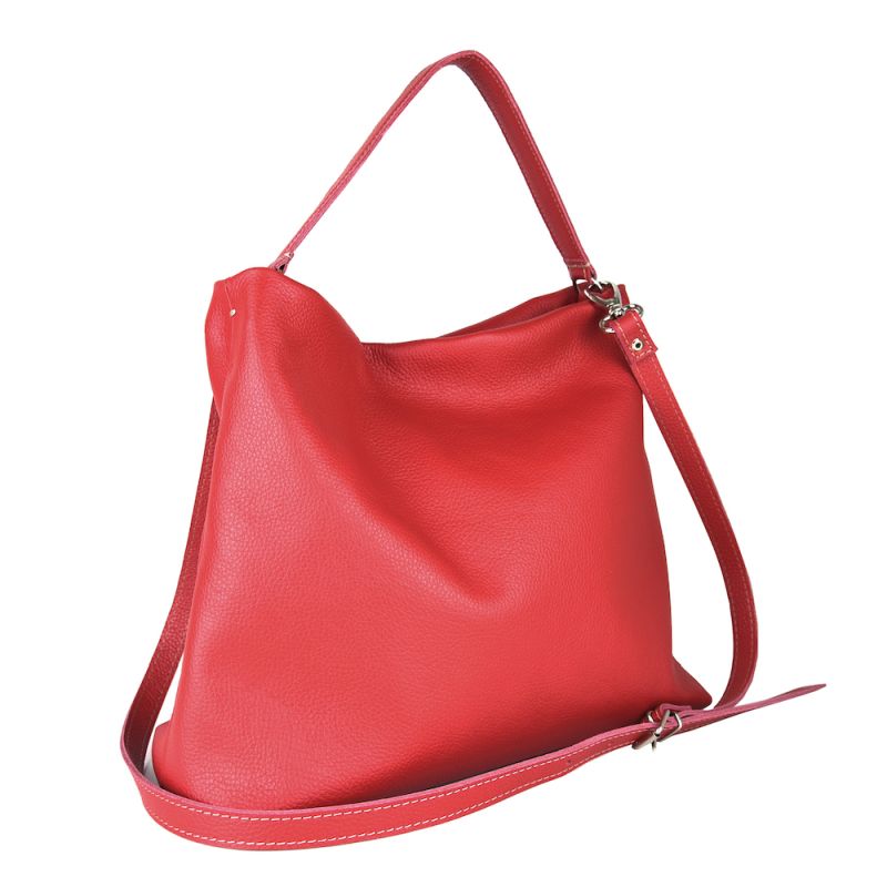 Módna vrecovitá kožená kabelka v červenej farbe