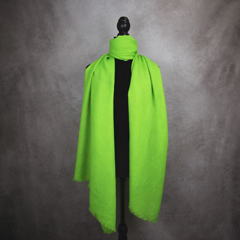 Zimný šál z Merino vlny, výroba na Slovensku - Zelený