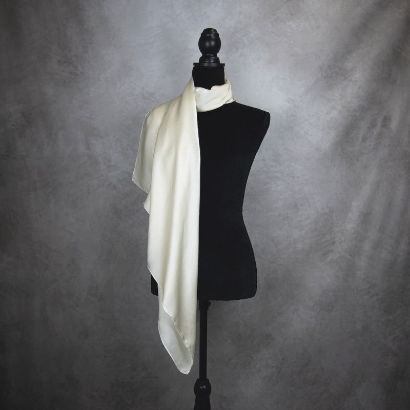 Hodvábna šatka BÉŽOVÁ, 90 x 90cm