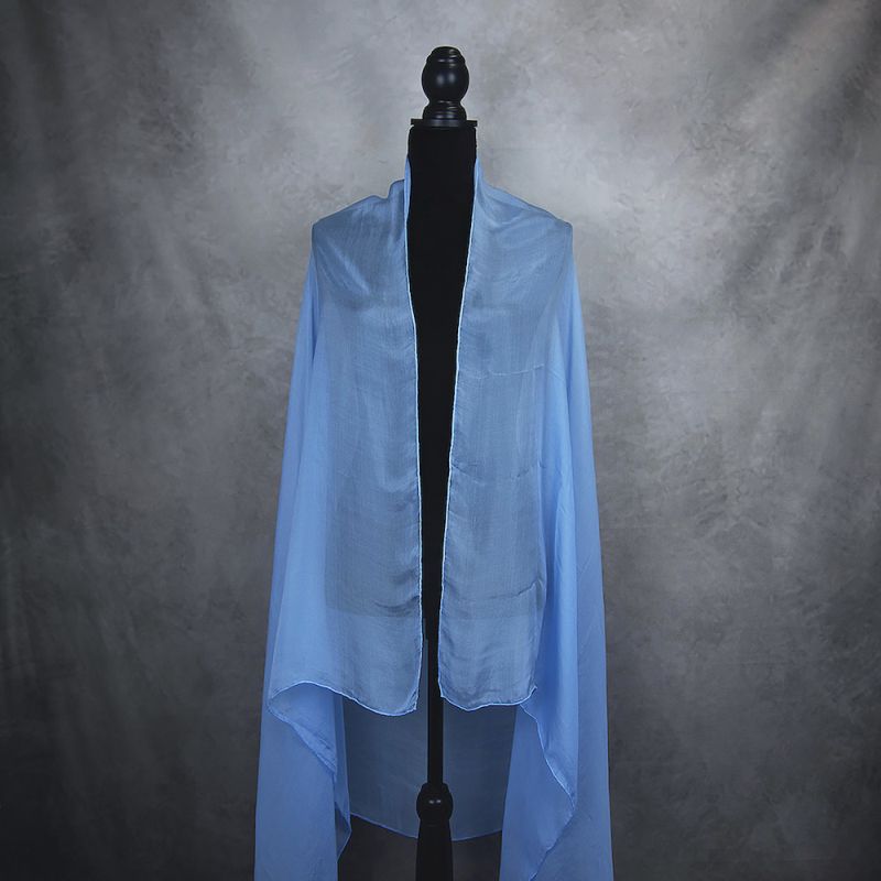 Hodvábny šál SVETLO MODRÝ 180 x 110cm, Made in SLOVAKIA