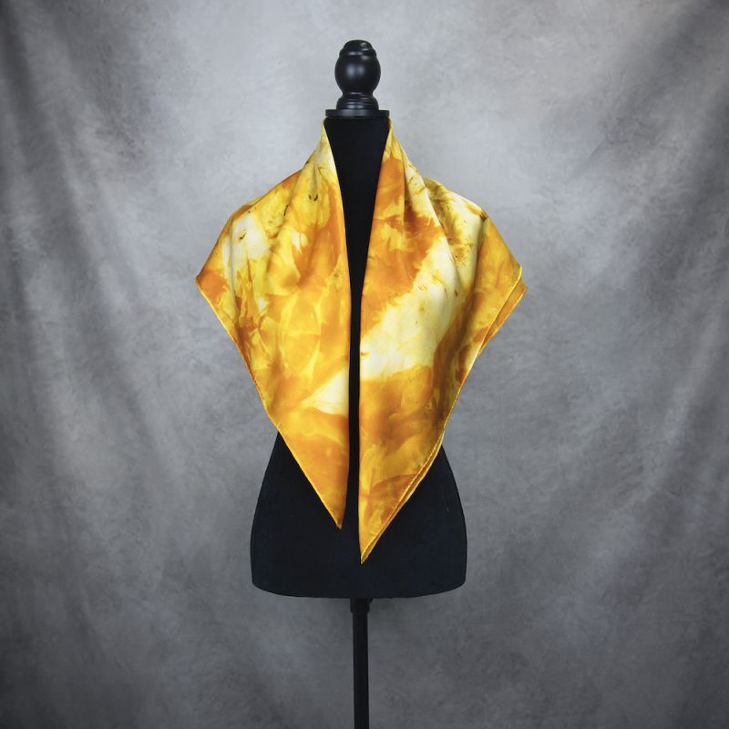 Hodvábna šatka LIMITED_094, Vyrobená na Slovensku, 90 x 90cm