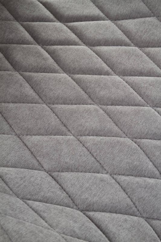 Jedálenská stolička, sivá látka, nohy kov čierny, K-360