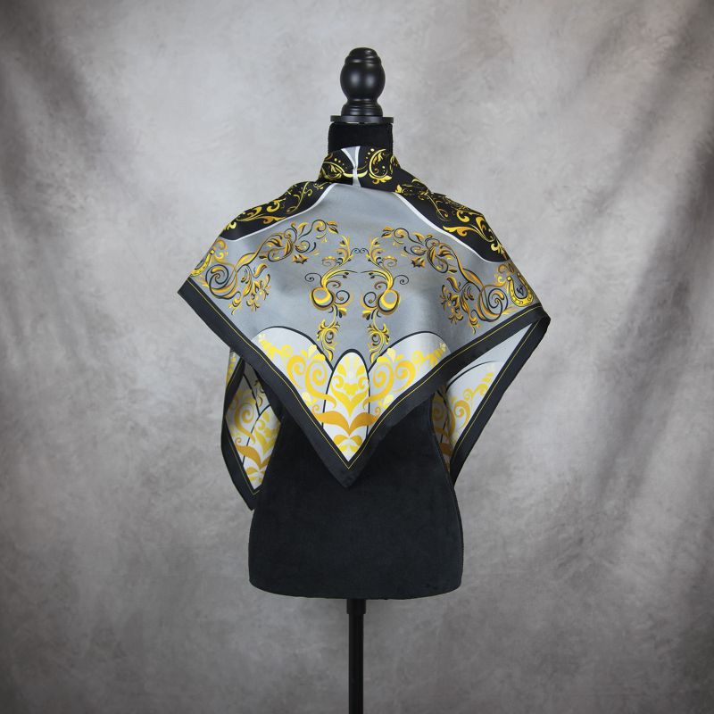 Módna hodvábna šatka ORNAMENT - ZLATÝ, 90 x 90cm