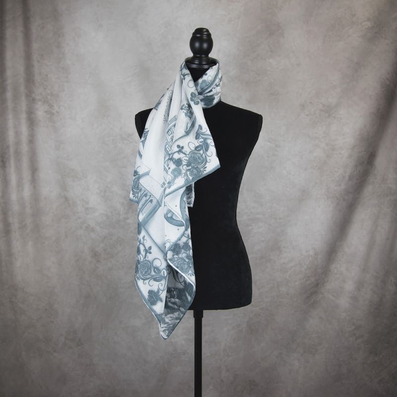 Módna hodvábna šatka SLOVENSKO ANTRACIT, 90 x 90cm, Made in SLOVAKIA