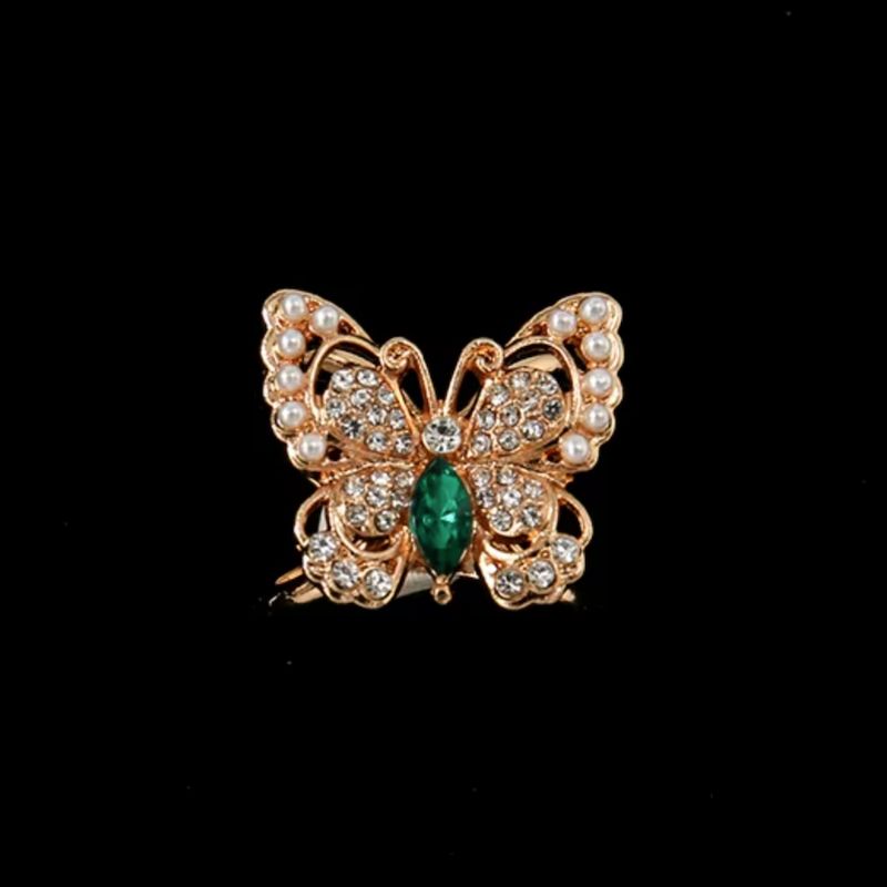 Ozdoba pre šatky alebo šále v zlatej farbe s motýľom