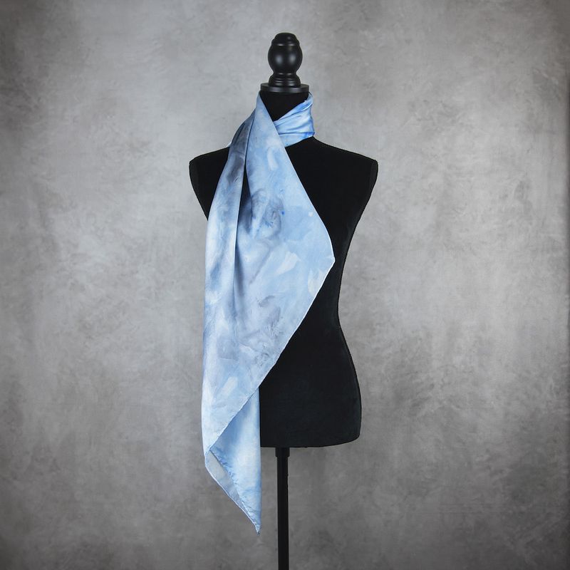 LIMITED_223 – Ručne vyrábaná Hodvábna Šatka 90 × 90 cm, Jeden kus