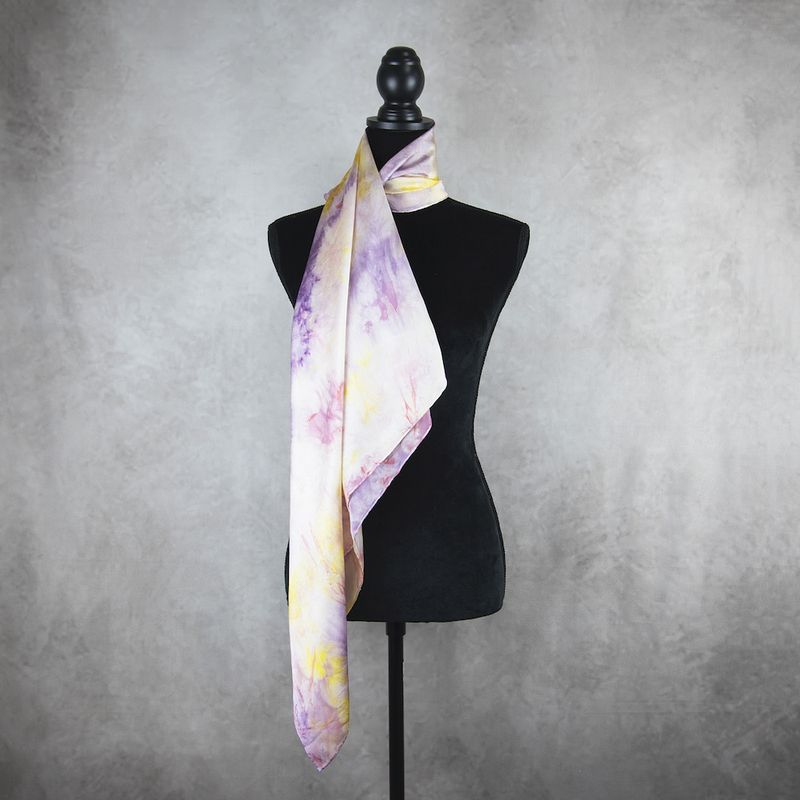 LIMITED_226 – Ručne vyrábaná Hodvábna Šatka 90 × 90 cm, Jeden kus