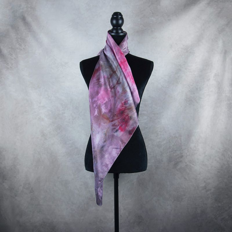 Hodvábna šatka VZOR_55, 85 x 90cm, Made in Slovakia