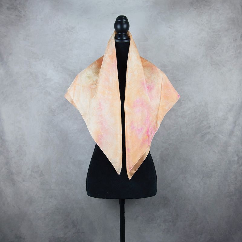 Hodvábna šatka VZOR_65, 90x85cm, Made in Slovakia