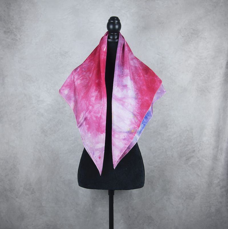 Hodvábna šatka VZOR_96, 85 x 90cm, Made in Slovakia