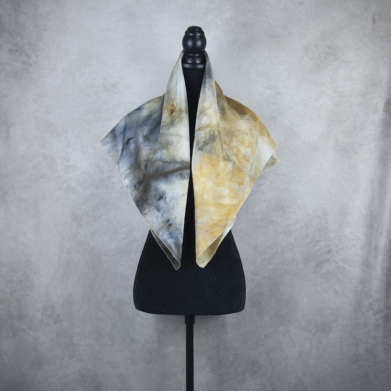Hodvábna šatka VZOR_93, 80 x 90cm, Made in Slovakia