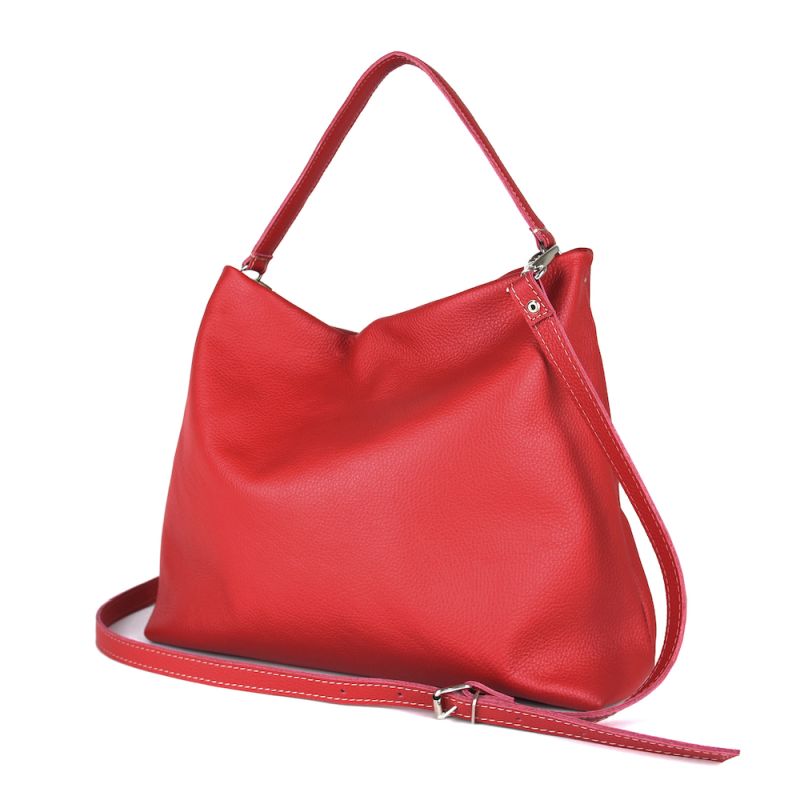 Módna vrecovitá kožená kabelka v červenej farbe