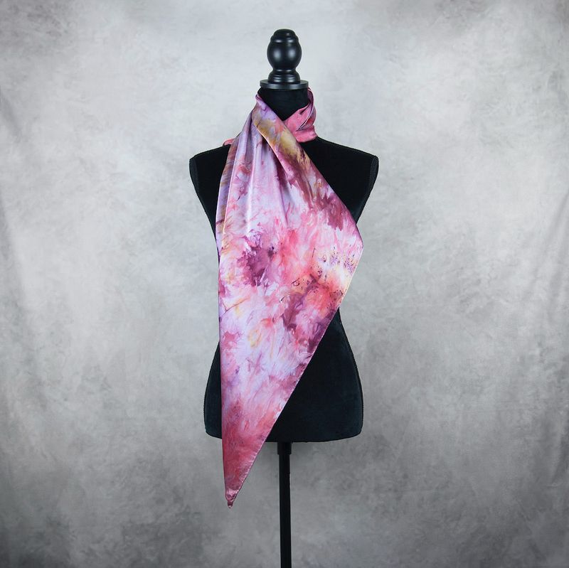 Luxusná farebná hodvábna šatka LIMITED_319, Vyrobená na Slovensku, 90x90cm