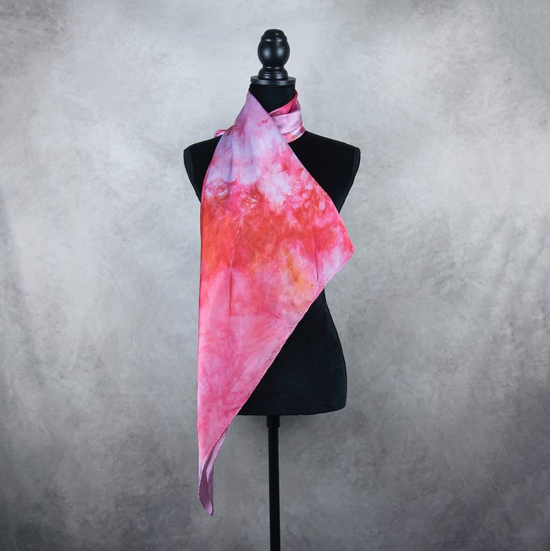 Luxusná hodvábna šatka LIMITED_324, Vyrobená na Slovensku, 90x90cm