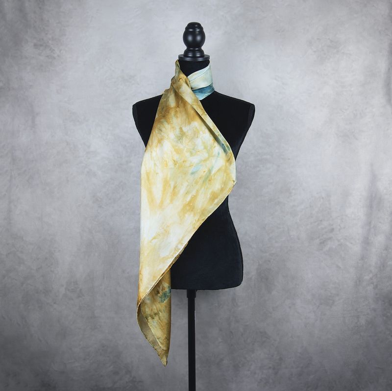 Luxusná hodvábna šatka LIMITED_338, Vyrobená na Slovensku, 90 x 90cm