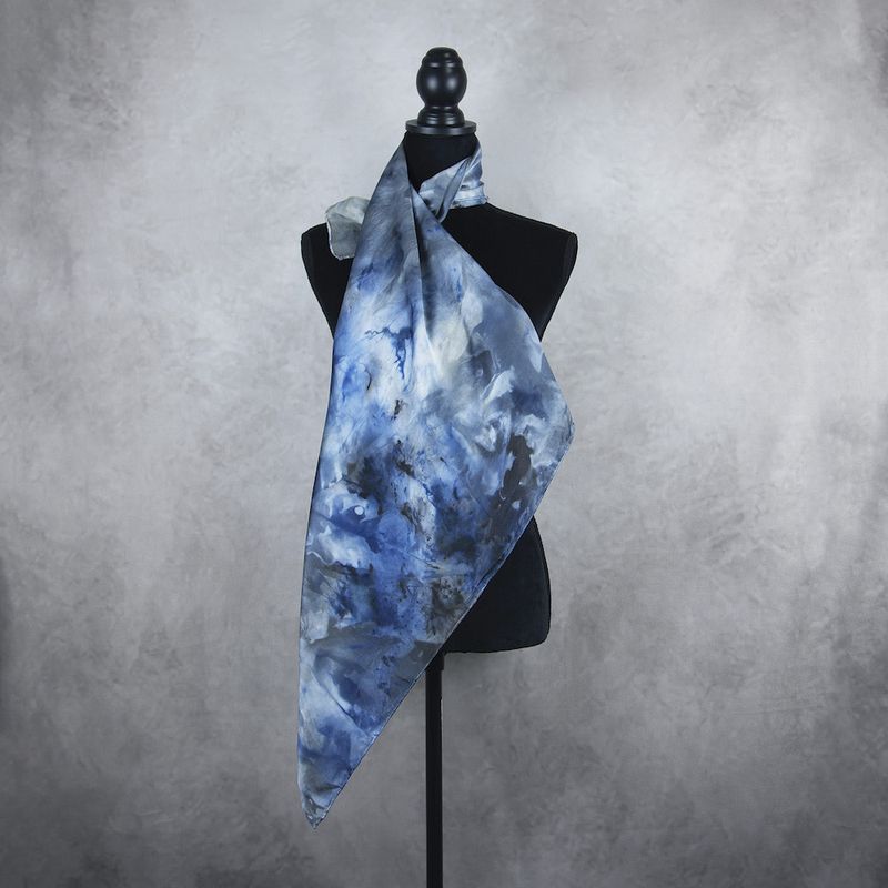 Luxusná hodvábna šatka LIMITED_340, Vyrobená na Slovensku, 90 x 90cm
