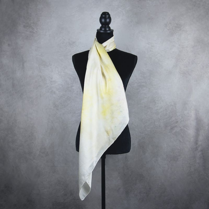 Luxusná hodvábna šatka LIMITED_341, Vyrobená na Slovensku, 90 x 90cm