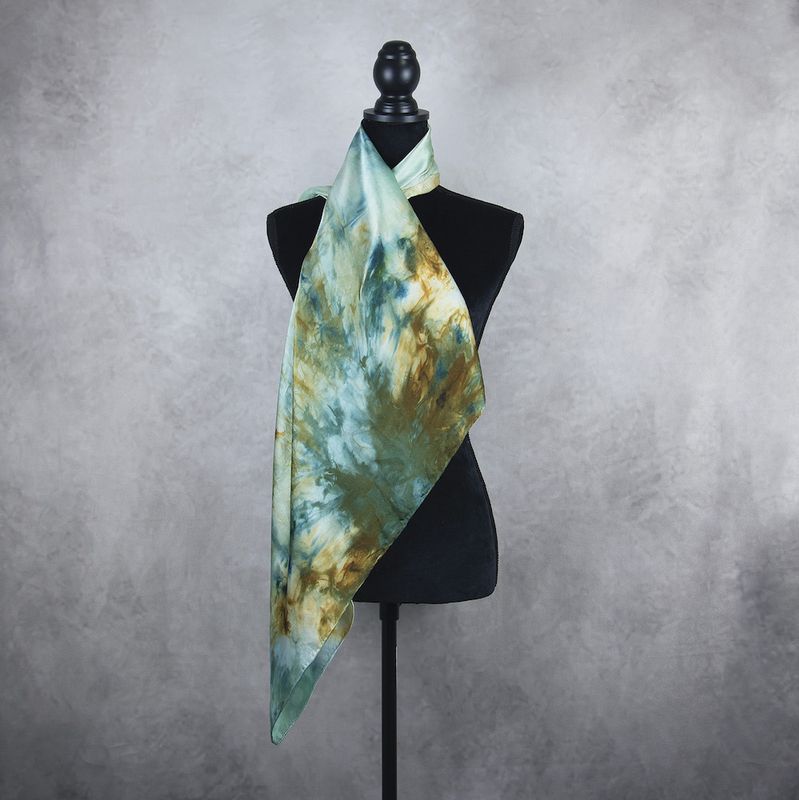 Luxusná hodvábna šatka LIMITED_347, Vyrobená na Slovensku, 90 x 90cm