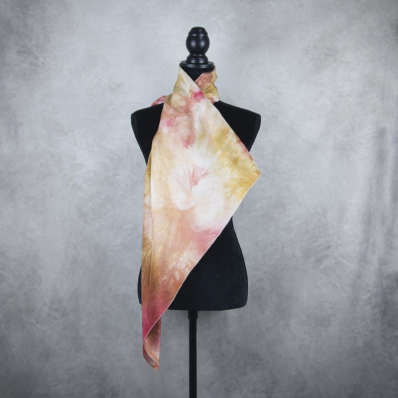 Hodvábna šatka VZOR_97, 85 x 90cm, Made in Slovakia