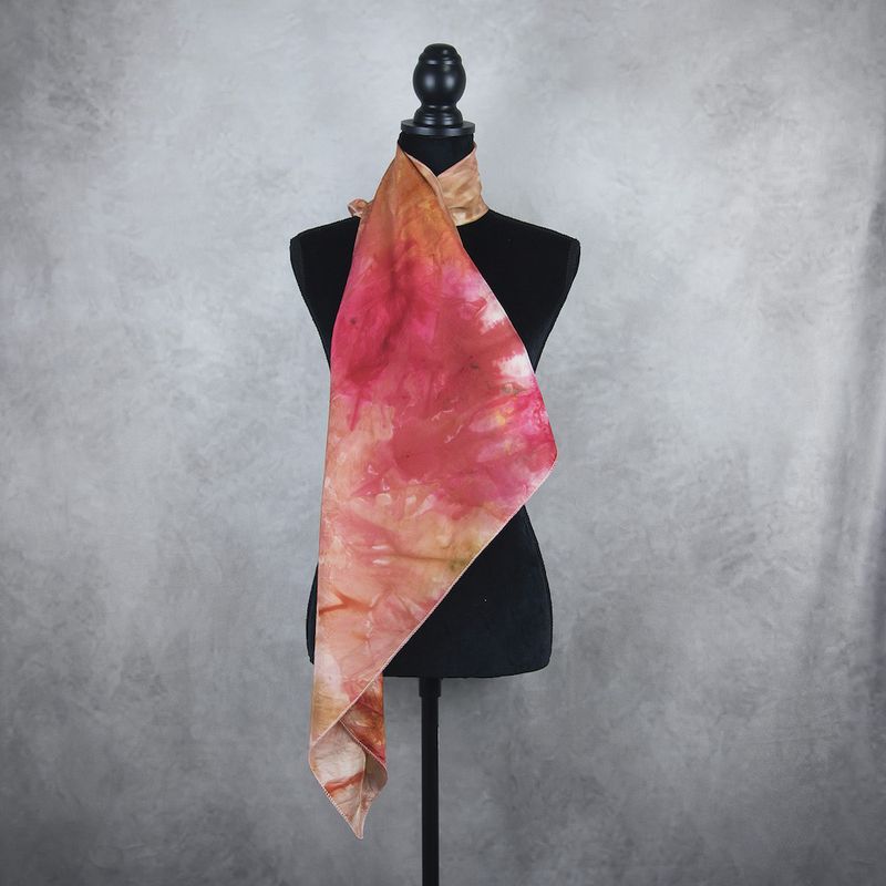 Hodvábna šatka VZOR_99, 85 x 90cm, Made in Slovakia