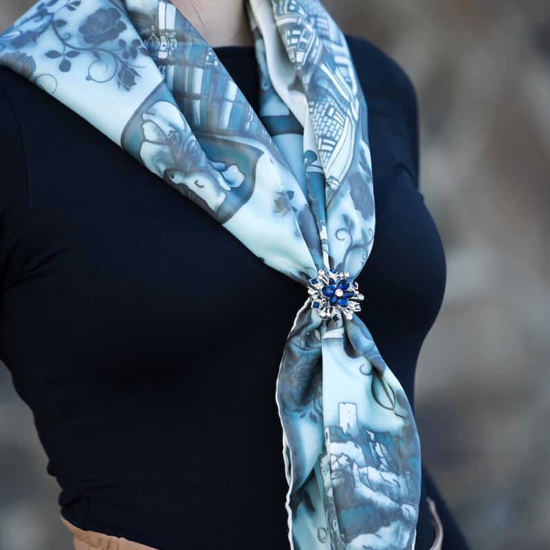 Módna hodvábna šatka SLOVENSKO WINTER, 90 x 90cm, Made in SLOVAKIA