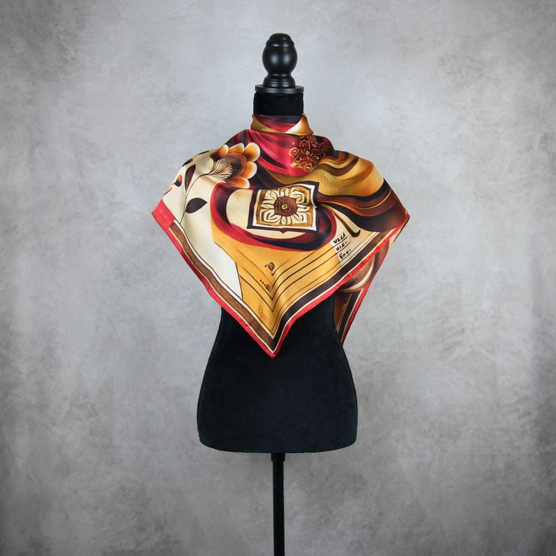Módna hodvábna šatka KAMZÍK - ČERVENÝ, 90 x 90cm, MADE IN SLOVAKIA