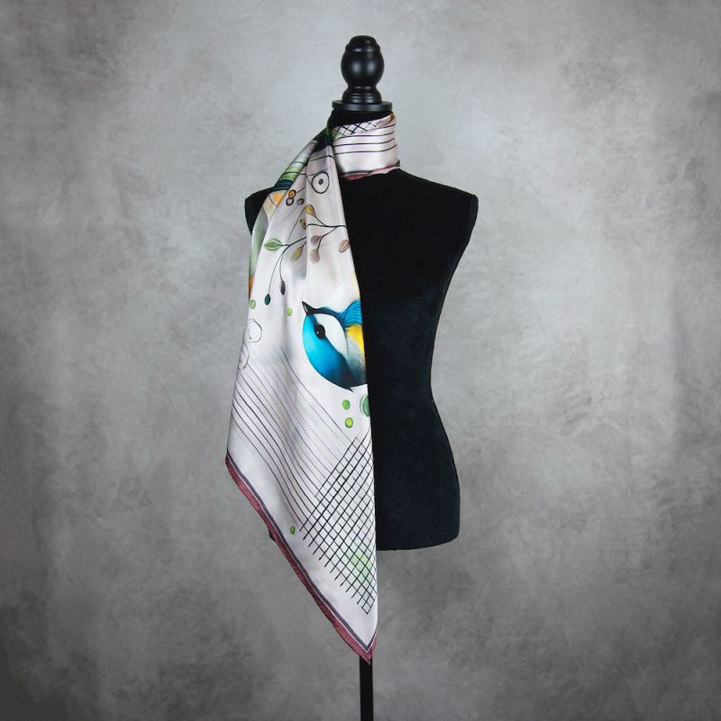 Módna hodvábna šatka SÝKORKA - PURPUROVÁ, 90 x 90cm, MADE IN SLOVAKIA