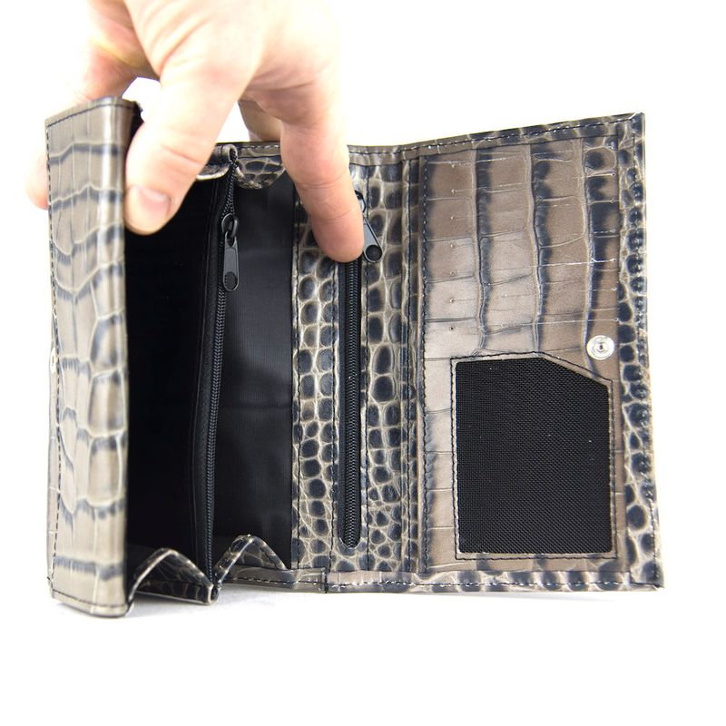 Dámska luxusná kožená peňaženka s dezénom krokodíla v šedej farbe