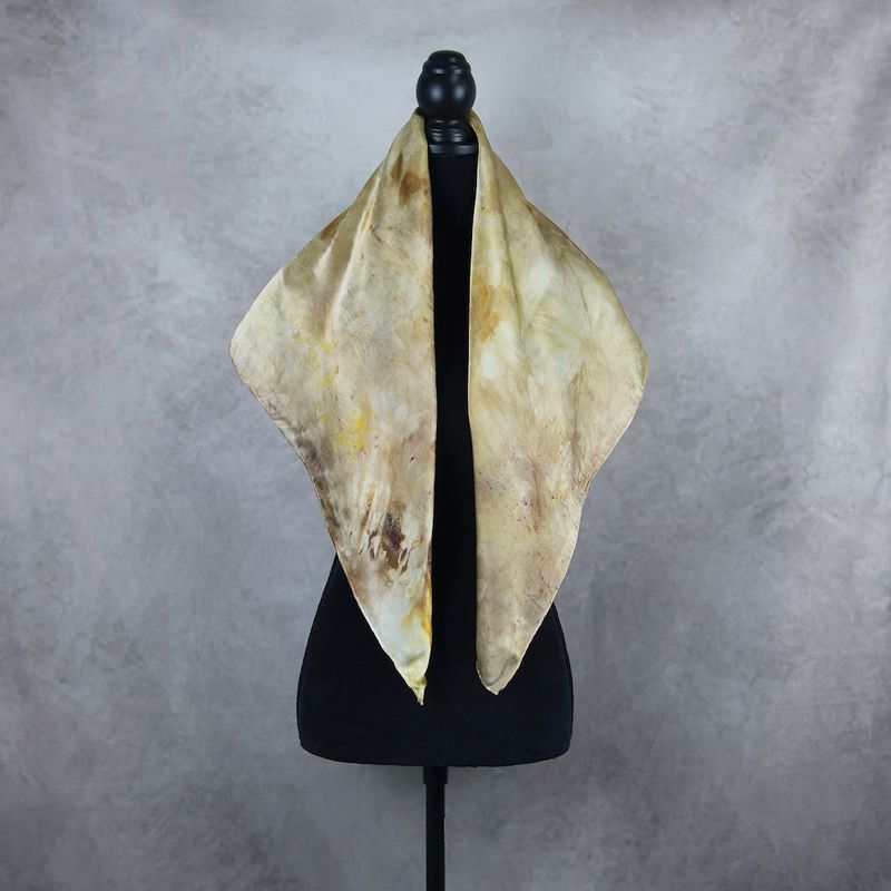 Hodvábna šatka LIMITED_301, Vyrobená na Slovensku, 90x90cm
